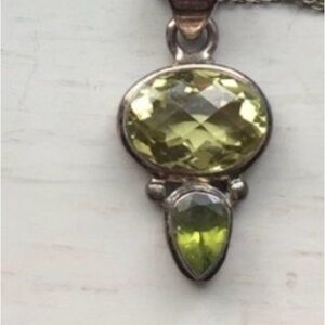Elegant Silver and Green Gemstone Pendant